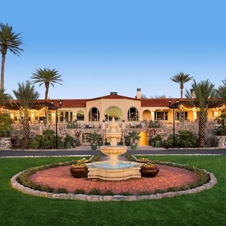 The Inn At Death Valley Bagian luar foto The Phoenician