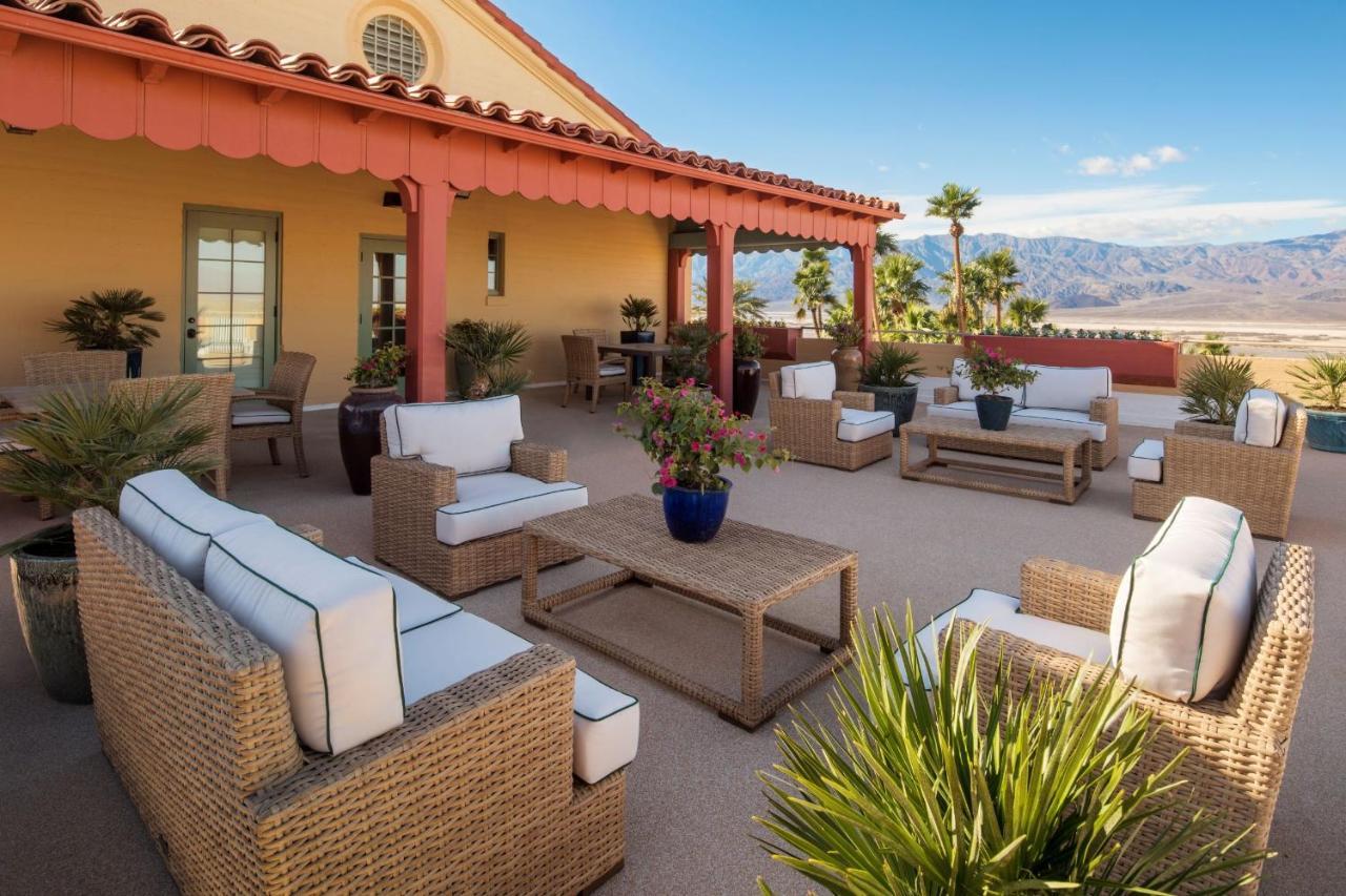 The Inn At Death Valley Bagian luar foto Outdoor furniture